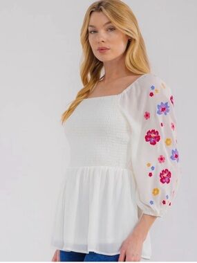 058 • Bohemian Floral Embroidered White Blouse | Smock Floral Embroidery Blouse